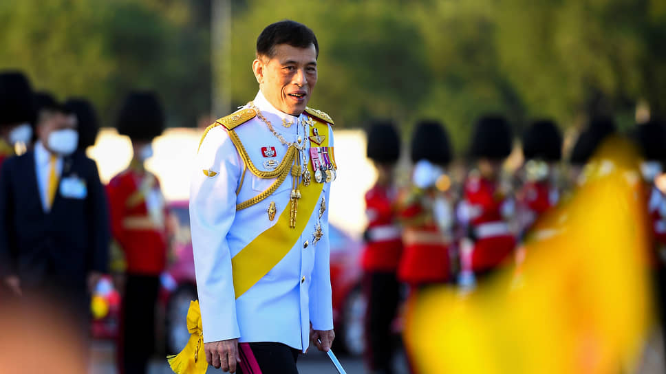 Состояние короля Таиланда Рамы X сторонние эксперты оценивают в десятки миллиардов долларов. Представители королевского двора утверждают, что это преувеличение