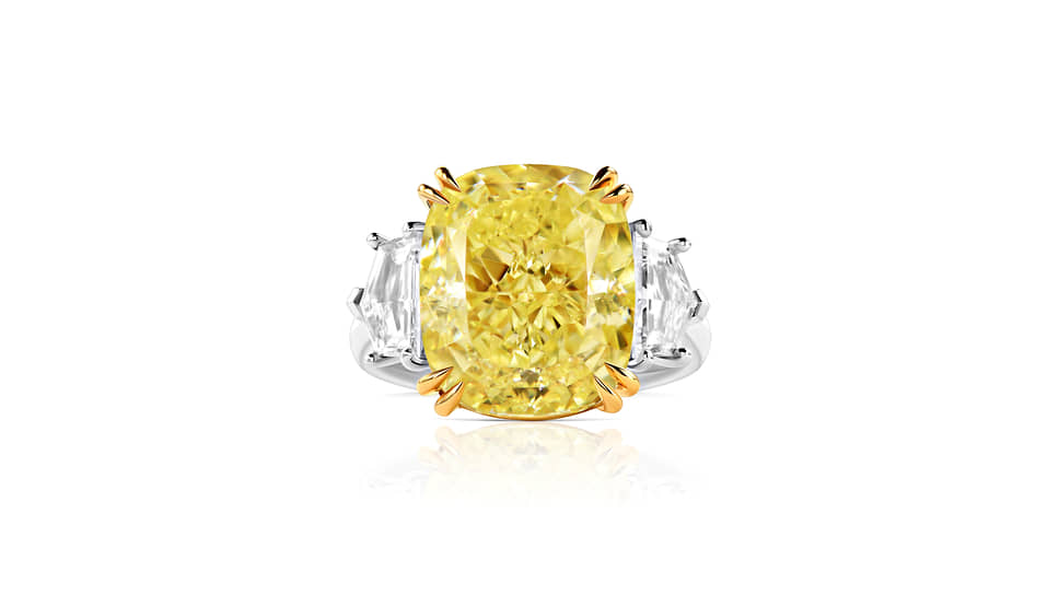 Кольцо, белое и желтое золото, желтый бриллиант (10,06 карата), бесцветные бриллианты (общим весом 0,79 карата)