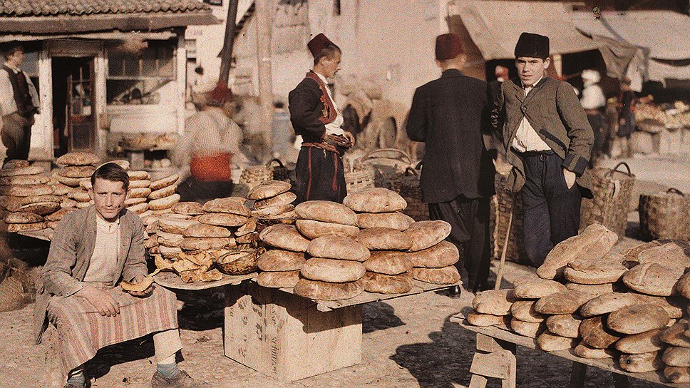 Огюст Леон, Босния и Герцеговина, Сараево. «Хлебный рынок», 15 октября 1912 года 