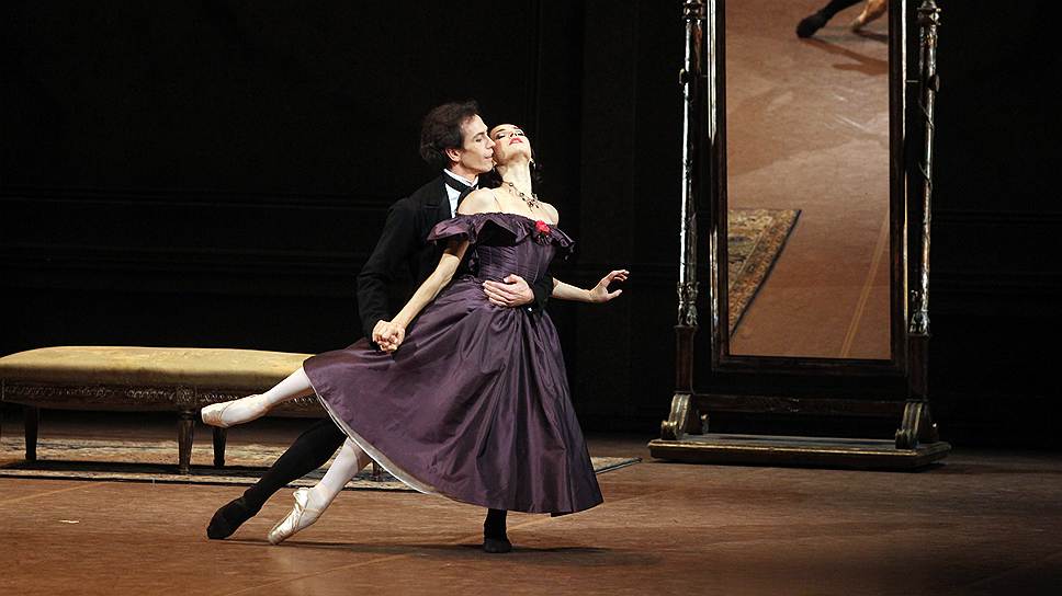 &quot;Дама с камелиями&quot; в исполении труппы «Гамбург-балета» на сцене Михайловского театра, 2012 год