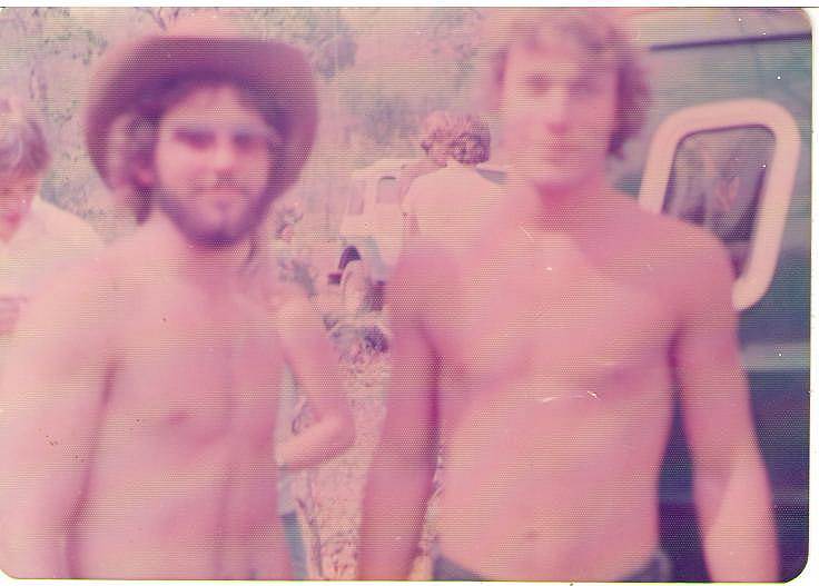 Майк Сейджер (слева), 1976 год
