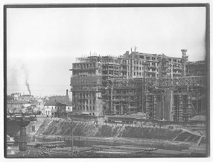 Строительство Дома на набережной, конец 1920-х