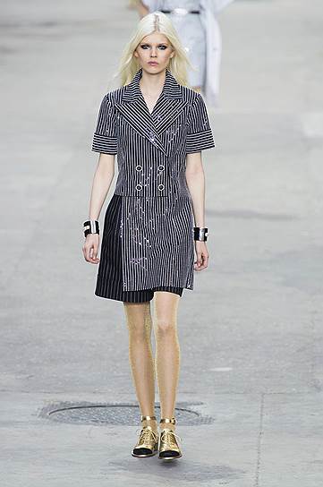 Женская коллекция Chanel «весна-лето 2015»