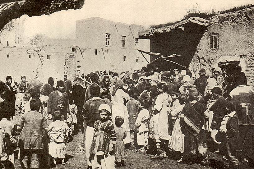 Армяне Вана в дни осады, 1915 год