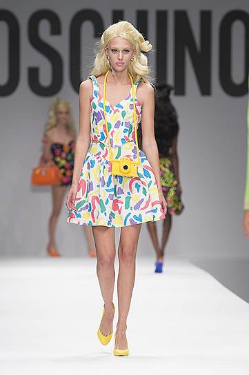 Женская коллекция Moschino «весна-лето 2015»