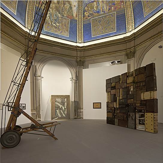 Фабио Маури. «Западная стена, или Стена плача», 1993 год. 56-я Венецианская биеннале современного искусства