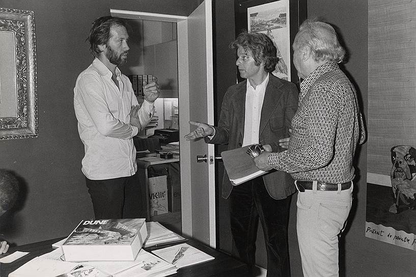 Дэвид Кэррадайн (слева) и Алехандро Ходоровски во время работы над &quot;Дюной&quot;, 1974 год