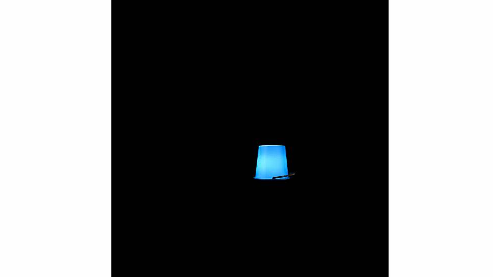&quot;Черный квадрат VI. Синее ведерко&quot;, Москва, 2012 год. Gagosian Gallery