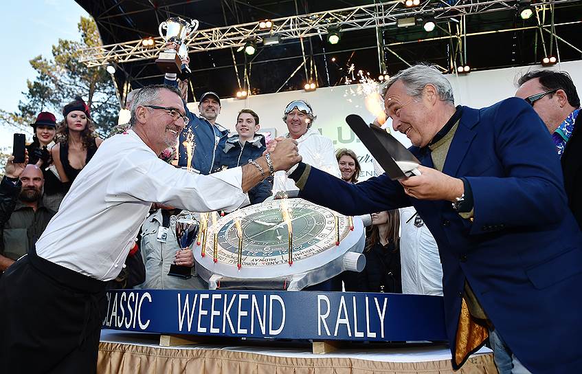 Шеф-повар Давид Дессо (слева) и сопрезидент Chopard Карл-Фридрих Шойфеле (справа) на 15-м ралли L.U.C Chopard Weekend Rally в &quot;Барвиха Luxury Village&quot;