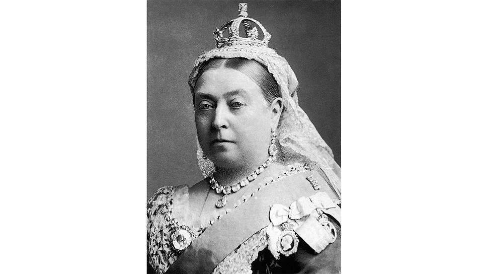 Королева Виктория. Фотограф Александр Бассано, 1882 год 
