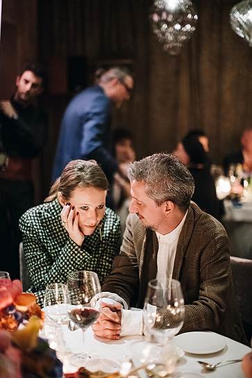 Журналист Ксения Собчак и режиссер Константин Богомолов на ужине фонда RuArts в Венеции