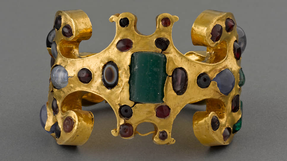 Золотой браслет, Сирия, III век
