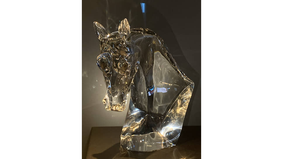 Марк Лалик. «Голова лошади», 1953. Коллекция Музея Lalique в Эльзасе