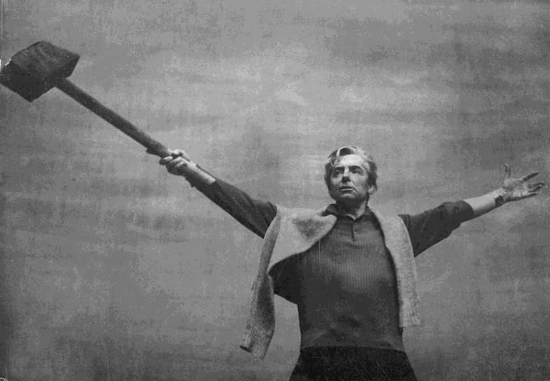 Герберт фон Караян на репетиции «Золота Рейна» Рихарда Вагнера, Пасхальный фестиваль, 1968