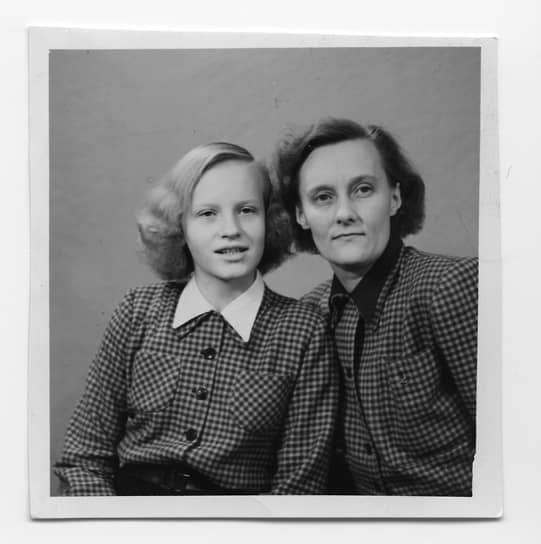 Астрид Линдгрен с дочерью Карин, 1948
