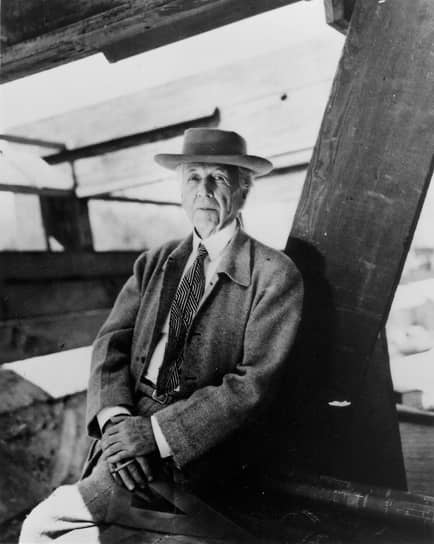 Фрэнк Ллойд Райт
(1867–1959), великий
американский
архитектор, создатель
«органической
архитектуры»,
приверженец
открытого плана