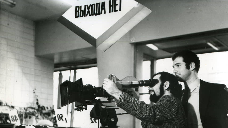 Борис Фрумин (справа) на съемках фильма «Дневник директора школы», 1975

