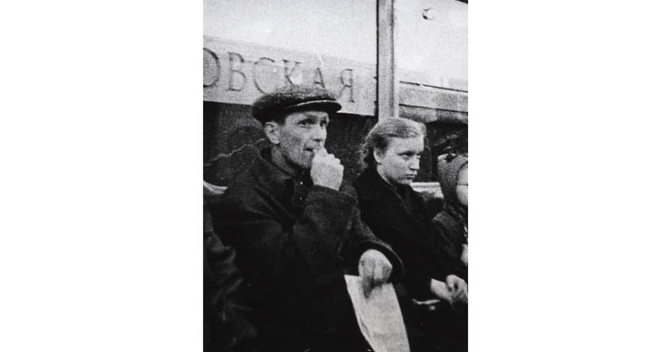 Фотография, сделанная агентами КГБ во время слежки за Шаламовым. Москва, начало 1950-х 
