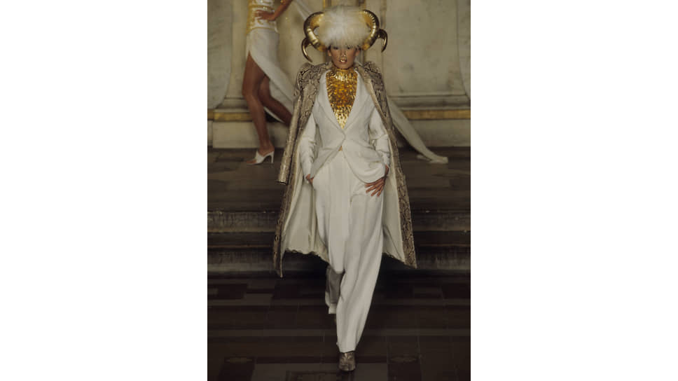 Александр Маккуин для Givenchy. Коллекция «В поисках золотого руна»