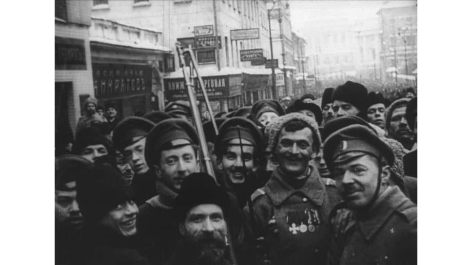 «Годовщина революции». Дзига Вертов, 1918