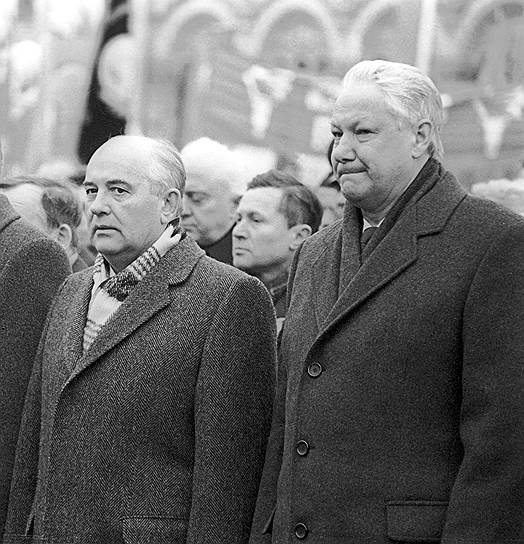 С Михаилом Горбачевым на Красной площади. 1991 год 
