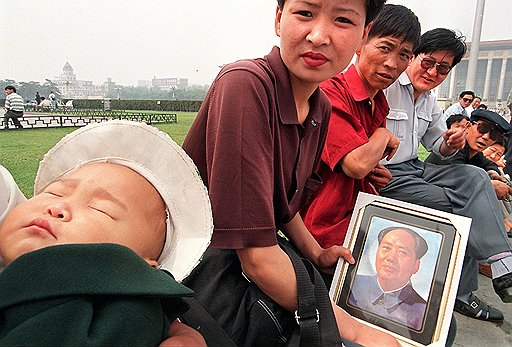 Китайский народ тридцать с лишним лет претворяет в жизнь демографическое учение товарища Мао