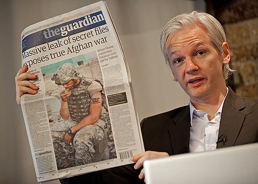 Сайт Wikileaks, созданный Джулианом Ассанжем (на фото), получил мировую известность только после того, как поделился секретными материалами с крупнейшими газетами
