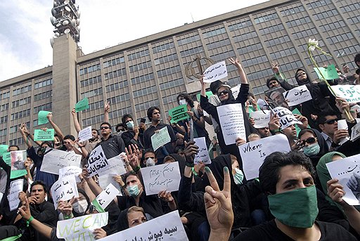 Остин Хип был так потрясен тегеранскими уличными протестами в июне 2009 года, что решил самоотверженно сразиться с интернет-цензурой