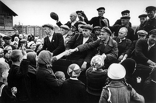 Среди миллионов отправленных на фронт советских людей нашлось огромное количество тех, кто собирался с антисоветскими намерениями уклониться от службы