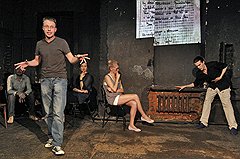 Дело Магнитского стало событием не только политической, но и театральной жизни: "Театр.doc" поставил спектакль по дневникам юриста