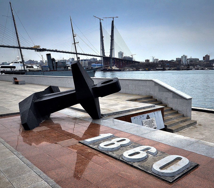 Грузооборот порта Владивостока в 50 раз меньше, чем у портов Китая и Южной Кореи