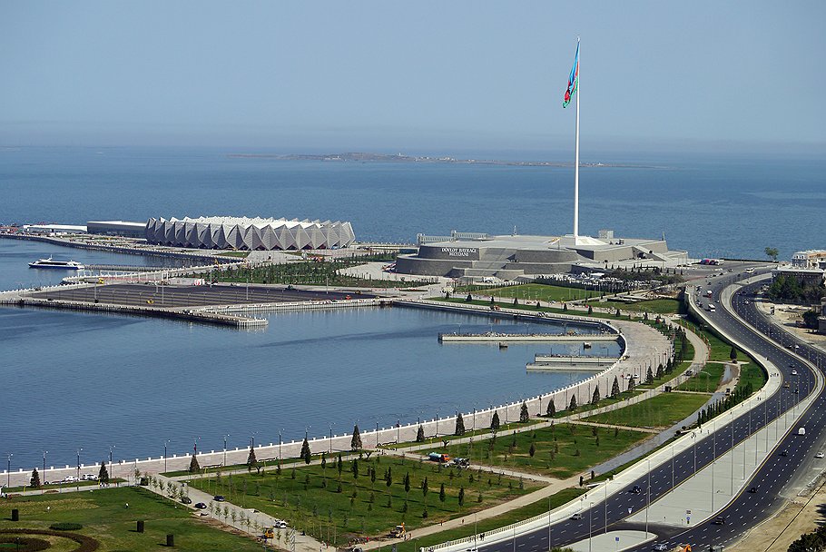 Строительство концертного зала Crystal Hall (на фото) началось вскоре после победы Азербайджана на &quot;Евровидении-2011&quot; и было завершено меньше чем за год 