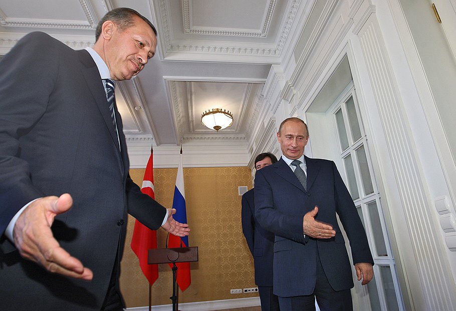 На то, чтобы убедить премьера Турции Реджепа Тайипа Эрдогана дать дорогу проекту South Stream, Владимиру Путину потребовалось почти два года 