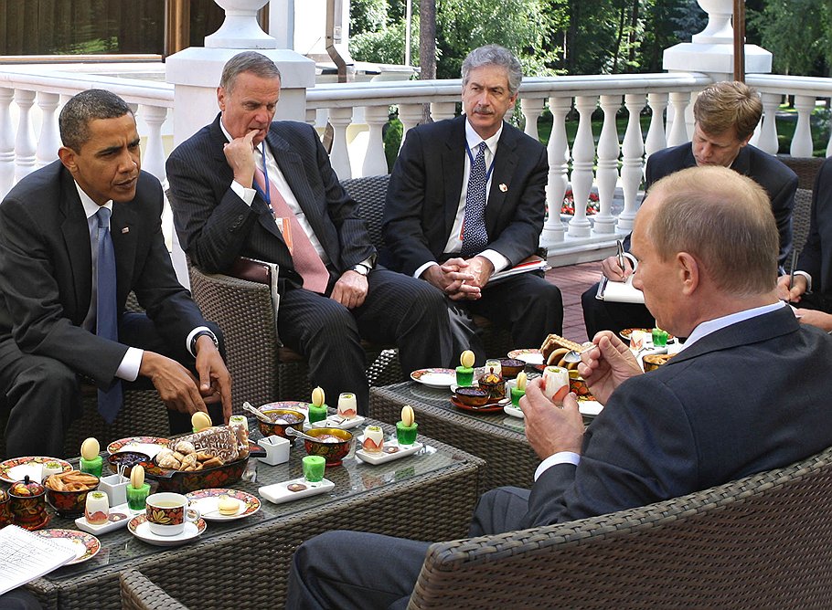 После того как президентом России вновь стал Владимир Путин, переговоры с США стали более напряженными 