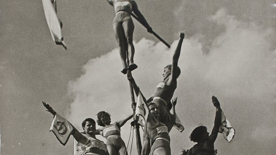 3 к свободе и равенству. Парад физкультурников на красной площади 1936. Физкультурный парад 1947. Физкультурный парад 6 июля 1936 года. Пименов физкультурный парад.