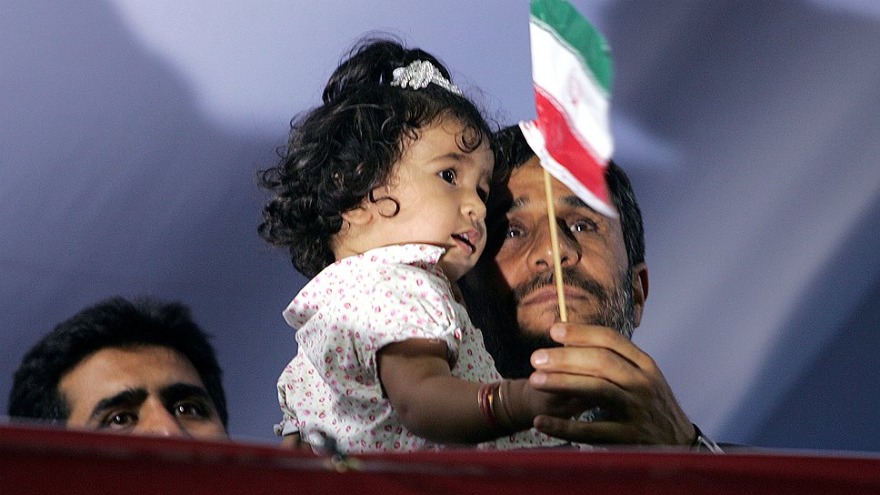 Махмуд Ахмадинежад, Дубай, 2007