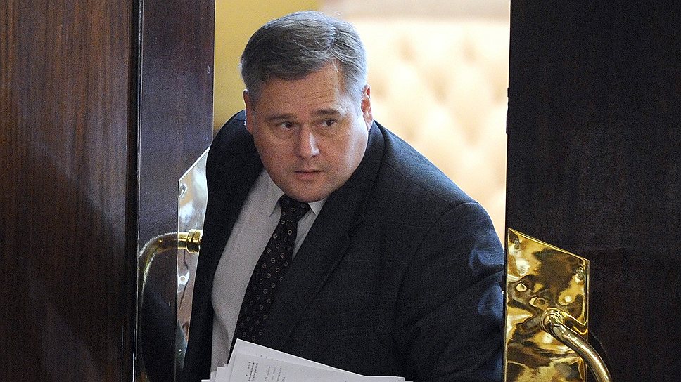 Неудача с кураторством ЕГЭ закрыла перед Игорем Реморенко дверь кабинета министров РФ