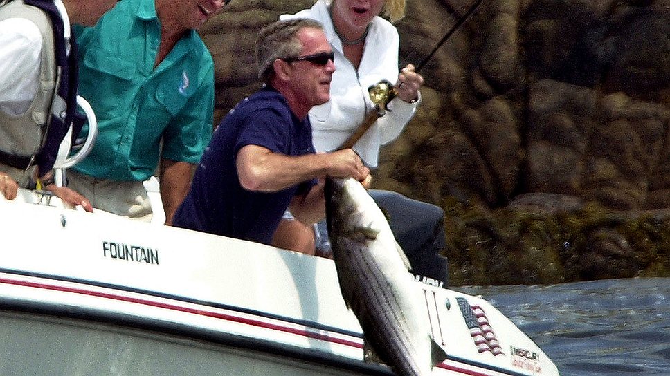 Джордж Буш. Кеннебанкпорт, 2002 год 
