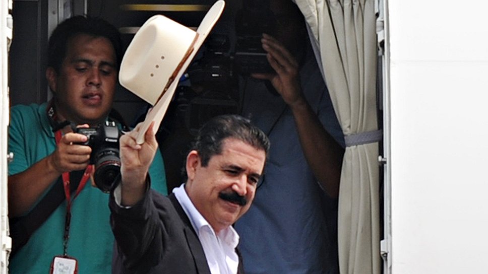 Бывший президент Гондураса Мануэль Селайя. Никарагуа, 2011 год 
