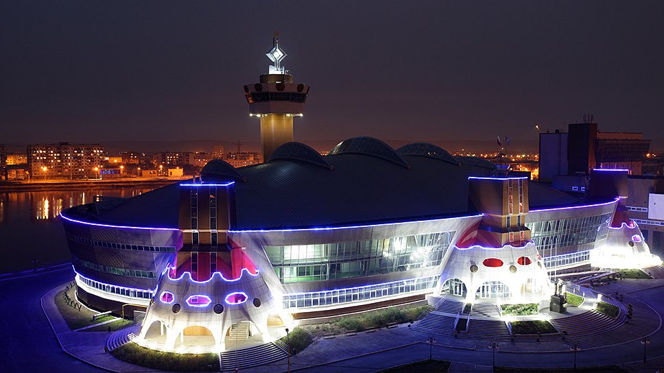 Новый стадион &quot;Триумф&quot; в Якутске, крупнейший в Сибири и на Дальнем Востоке