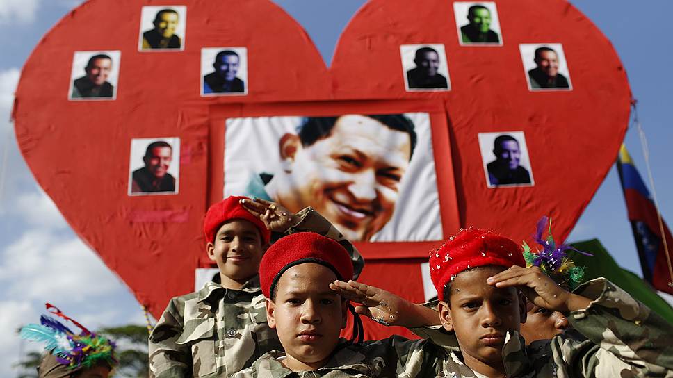 Массовые протесты не помешали жителям Венесуэлы выразить свое отношение к Уго Чавесу