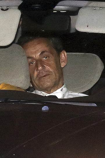 Задержанному по подозрению в коррупции Никола Саркози грозит десять лет тюрьмы 

