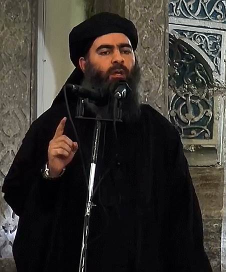 В начале июля в мечети Аль-Нури иракского города Мосул лидер &quot;Исламского государства&quot; халиф Абу Бакр аль-Багдади (на фото) записал свое первое видеообращение, в котором потребовал от мусульман подчиниться ему