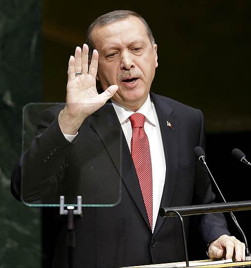 Сам факт спасения Реджепом Эрдоганом 49 заложников волнует весь мир гораздо меньше, чем то, как ему это удалось 

