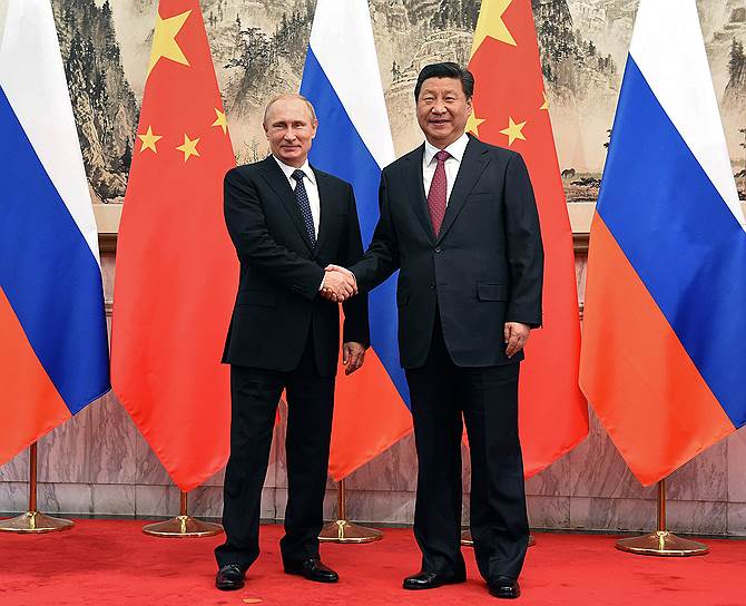 Самым душевным собеседником Владимира Путина на саммите АТЭС в Пекине стал Си Цзиньпин