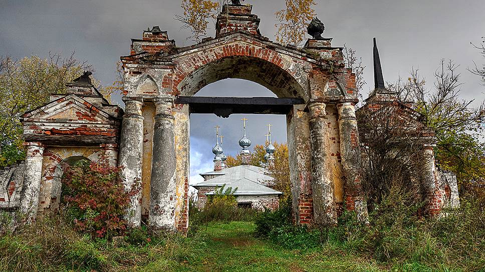 Село Горицы. Рождественская церковь