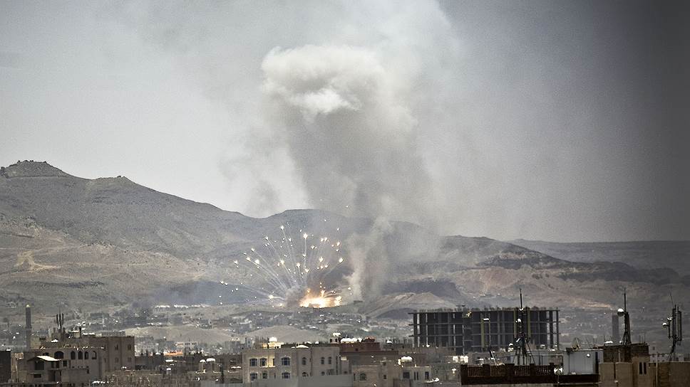На смену бомбардировкам &quot;Бури решимости&quot; в Йемене придут наземные удары &quot;Возрождения надежды&quot; 
