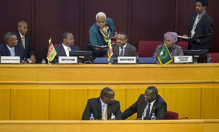 В Аддис-Абебе в торжественной обстановке не состоялось подписание мирного соглашения между правительством Южного Судана и повстанцамипонтификов 
