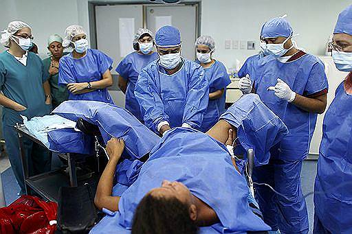 Теперь для получения помощи кубинских медиков их потенциальным пациентам придется ехать на остров Свободы