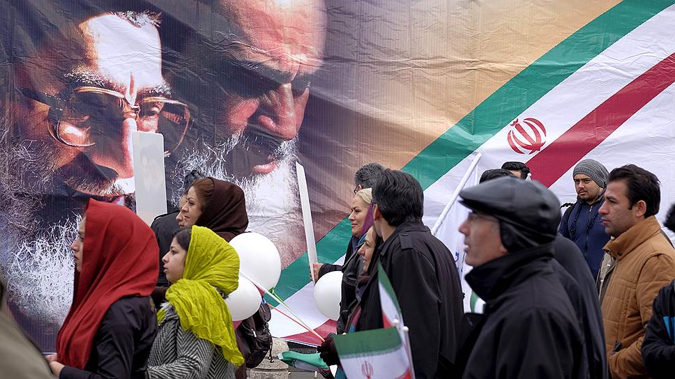При всех механизмах, убавляющих демократичность власти иранского духовенства, политическая жизнь в этой стране — одна из самых ярких в регионе 
